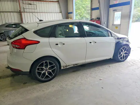 2017 FORD FOCUS VIN 1FADP3M25HL213049 фото 3