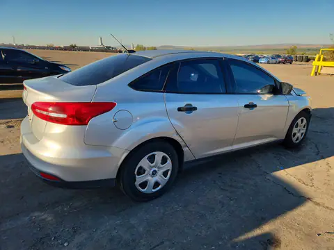 1FADP3E24HL342978 — 2017 Ford Focus, photo 3 from Copart 22.10.2026, Front end