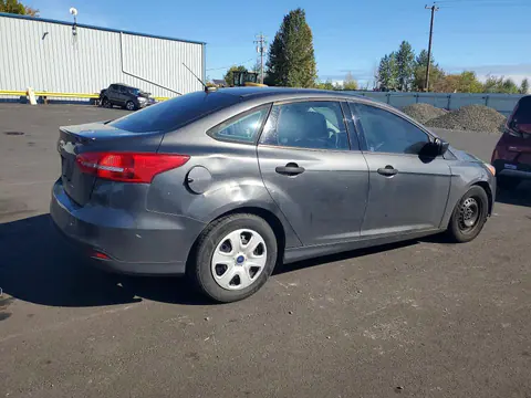 2017 Ford Focus VIN 1FADP3E26HL271329 фото 3