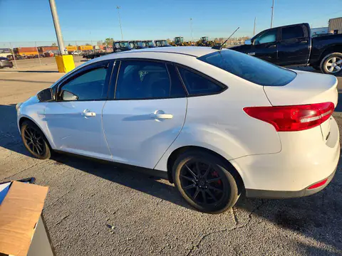 2017 FORD FOCUS VIN 1FADP3FE9HL315297 фото 2