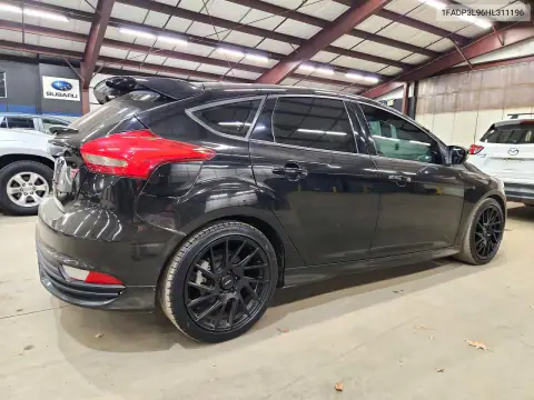 1FADP3L96HL311196 — 2017 Ford Focus, foto 3 de Copart 27.10.2026, Pequeñas abolladuras y arañazos