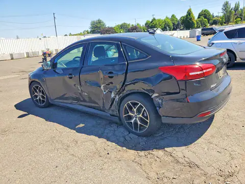 2018 Ford Focus VIN 1FADP3FE6JL313805 фото 2