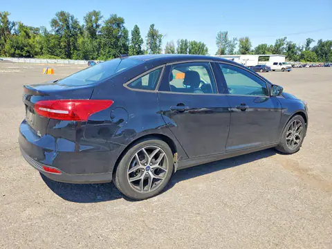 2018 Ford Focus VIN 1FADP3FE6JL313805 фото 3