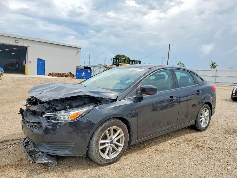 2018 Ford Focus VIN 1FADP3F23JL316439 фото 1