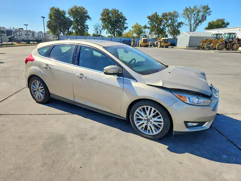 2018 Ford Focus VIN 1FADP3N28JL253338 фото 4
