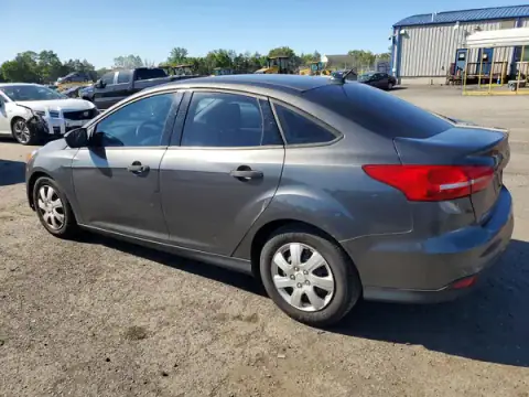 1FADP3E21JL293406 — 2018 Ford Focus, zdjęcie 2 z Copart, Przód