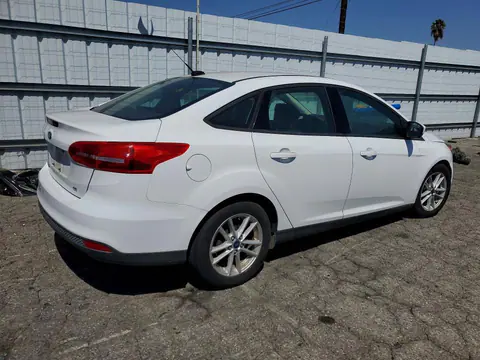 2018 Ford Focus VIN 1FADP3F24JL293382 фото 3