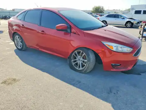 1FADP3F27JL324723 — 2018 Ford Focus, zdjęcie 4 z Copart, Bok