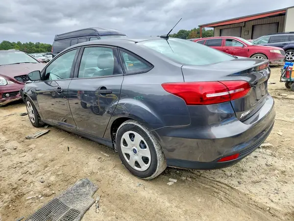 2018 FORD FOCUS VIN 1FADP3E2XJL225735 фото 2