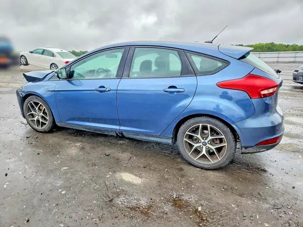1FADP3M26JL319757 — 2018 Ford Focus, zdjęcie 2 z Copart 07.10.2026, Przód