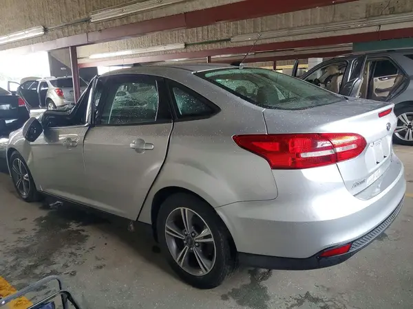 1FADP3FE9JL283778 — 2018 Ford Focus, photo 2 from Copart 12.10.2026, Roof
