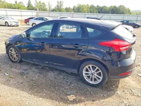 1FADP3K27JL294967 — 2018 Ford Focus, photo 2 from Copart 14.10.2026, Mechanical damage