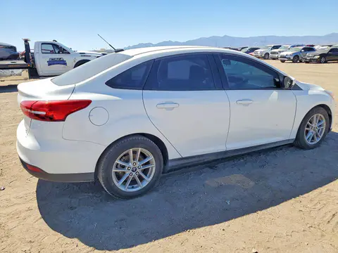 2018 Ford Focus VIN 1FADP3FE3JL304284 фото 3