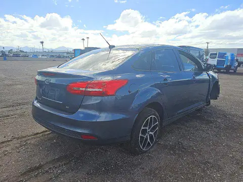 1FADP3H24JL287806 — 2018 Ford Focus, ფოტო 3, Copart 28.10.2026, ქვედა ნაწილის დაზიანება