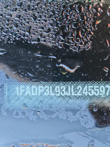 1FADP3L93JL245597 — 2018 Ford Focus, Передня частина, фото до ремонту