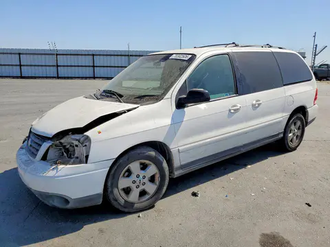 2FMZA576X4BA45538 — 2004 Ford Freestar, Передняя часть (Front End), фото до ремонта