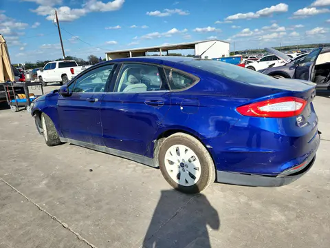 2013 Ford Fusion S VIN 3FA6P0G75DR132093 фото 2