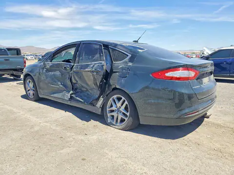 1FA6P0HD1F5116676 — 2015 Ford Fusion, фото 2 с аукциона Copart 29.09.2026, Боковая часть