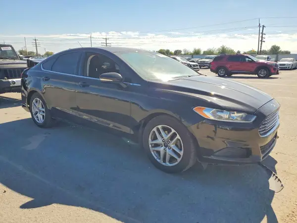 3FA6P0H72GR332075 — 2016 Ford Fusion, zdjęcie 4 z Copart 22.10.2026, Tył