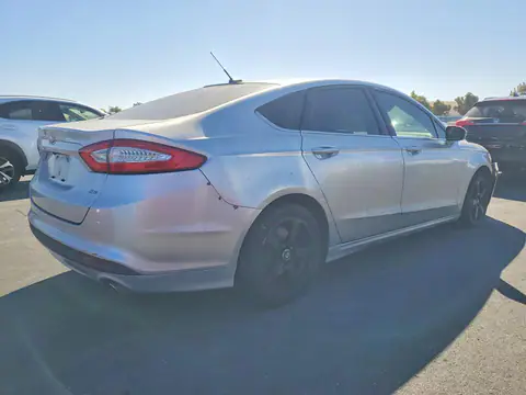 3FA6P0H74GR320350 — 2016 Ford Fusion, zdjęcie 3 z Copart 19.10.2026, Przód