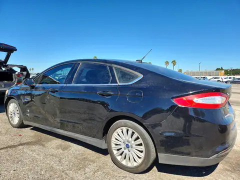 3FA6P0UU4GR346250 — 2016 Ford Fusion, zdjęcie 2 z Copart 16.10.2026, Bok