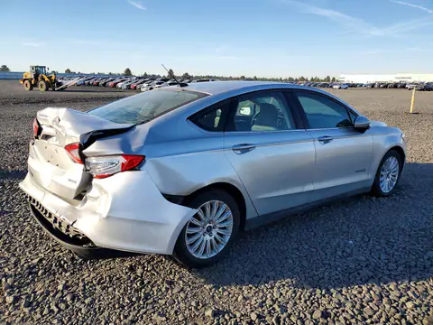 3FA6P0UU9GR178928 — 2016 Ford Fusion, photo 3 from Copart 14.10.2026, Rear end