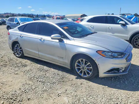 3FA6P0LU3HR231173 — 2017 Ford Fusion, photo 4 from Copart 29.09.2026, Rear end