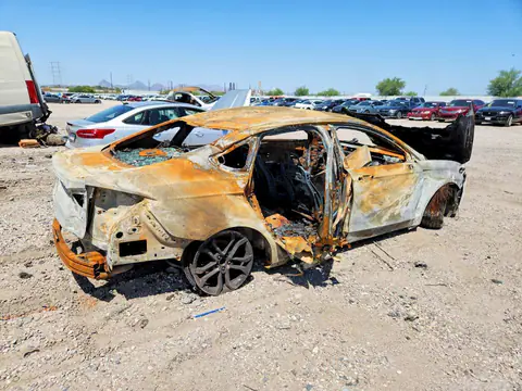3FA6P0HD0HR180174 — 2017 Ford Fusion, photo 3 from Copart 23.10.2026, Fire