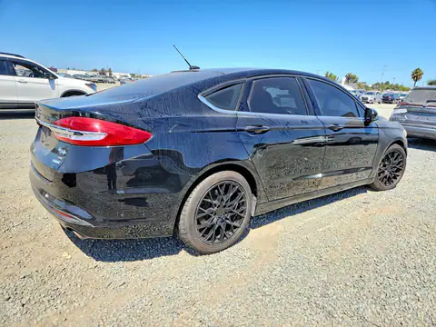 3FA6P0HD3HR350852 — 2017 Ford Fusion, photo 3 from Copart 23.10.2026, Front end