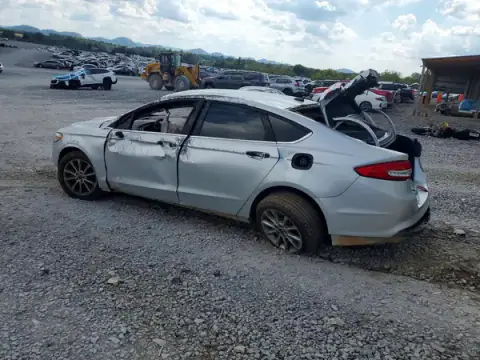 3FA6P0HD4HR371869 — 2017 Ford Fusion, photo 2 from Copart 06.10.2026, Rollover