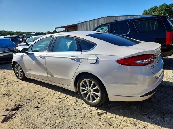 3FA6P0LU3HR347912 — 2017 Ford Fusion, фото 2 с аукциона Copart 06.10.2026, Передняя часть
