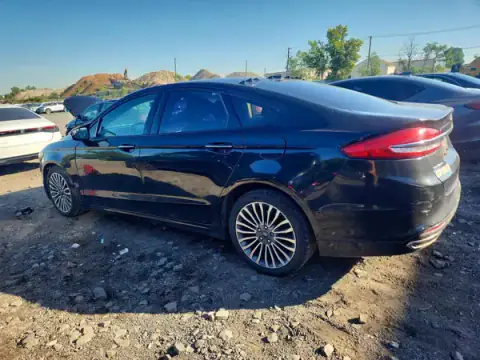 3FA6P0H93HR136097 — 2017 Ford Fusion, zdjęcie 2 z Copart 21.09.2026, Przód