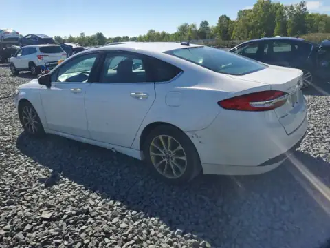 3FA6P0HD2HR136676 — 2017 Ford Fusion, photo 2 from Copart 22.10.2026, Side