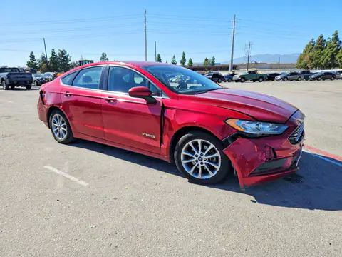 3FA6P0LU2HR231150 — 2017 Ford Fusion, zdjęcie 4 z Copart 15.10.2026, Tył