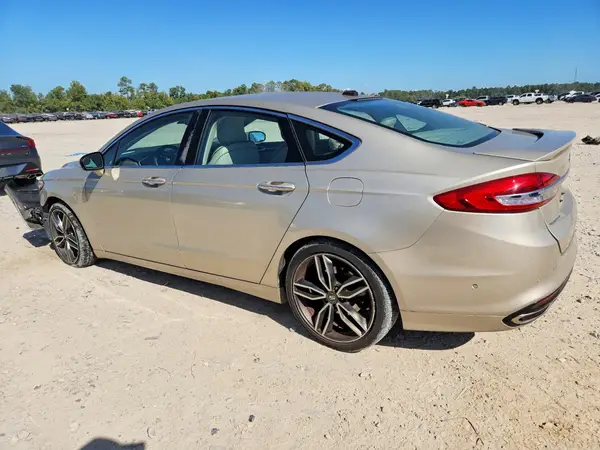 3FA6P0K92HR220341 — 2017 Ford Fusion, photo 2 from Copart 01.10.2026, Front end