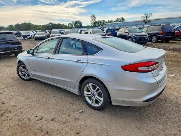 3FA6P0LU3HR386922 — 2017 Ford Fusion, zdjęcie 2 z Copart, Uszkodzenia podwozia