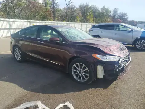 3FA6P0HD1HR137575 — 2017 Ford Fusion, zdjęcie 4 z Copart, Przód