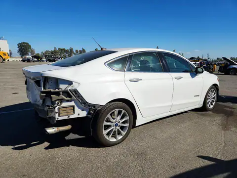 3FA6P0LU4HR409379 — 2017 Ford Fusion, zdjęcie 3 z Copart 20.10.2026, Tył
