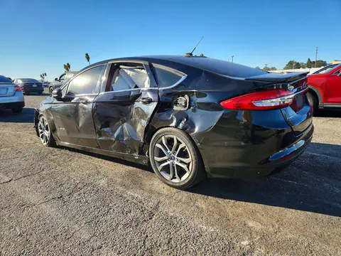 3FA6P0LU8HR299971 — 2017 Ford Fusion, фото 2 з Copart 23.10.2026, Передня частина