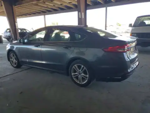 3FA6P0LU4JR139897 — 2018 Ford Fusion, photo 2 from Copart, Rear end