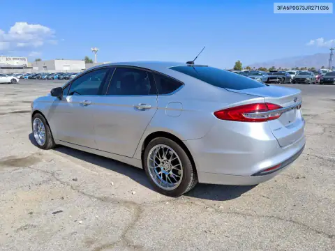 3FA6P0G73JR271036 — 2018 Ford Fusion, zdjęcie 2 z Copart 15.10.2026, Drobne wgniecenia i rysy