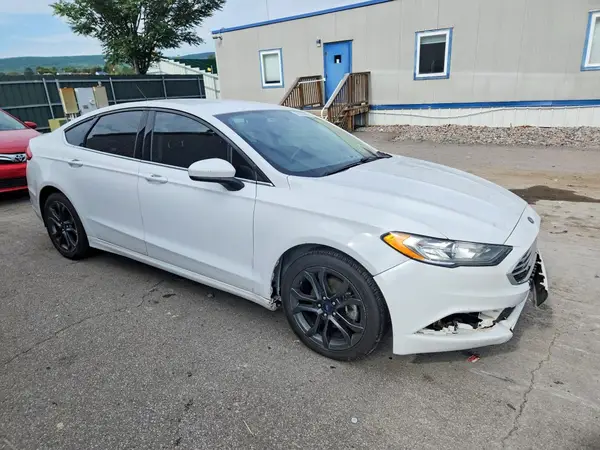 3FA6P0H96JR103665 — 2018 Ford Fusion, фото 4 с аукциона Copart 14.10.2026, Передняя часть