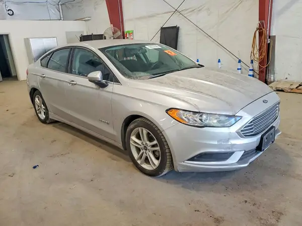 3FA6P0LU6JR173694 — 2018 Ford Fusion, zdjęcie 4 z Copart, Bok