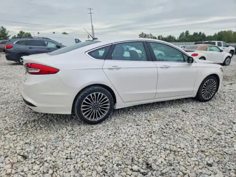 3FA6P0HD0JR264677 — 2018 Ford Fusion, zdjęcie 3 z Copart 24.09.2026, Przód
