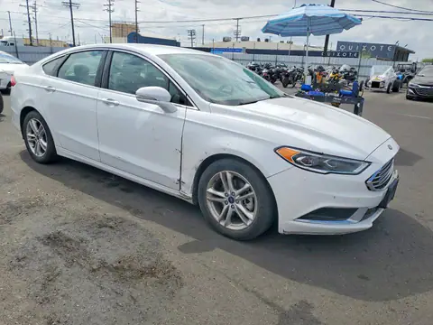 3FA6P0LU0JR172105 — 2018 Ford Fusion, photo 4 from Copart 21.10.2026, Front end