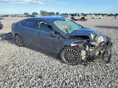 3FA6P0D92JR233819 — 2018 Ford Fusion, photo 4 from Copart, Front end