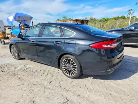 3FA6P0HD6JR238343 — 2018 Ford Fusion, zdjęcie 2 z Copart 23.09.2026, Drobne wgniecenia i rysy