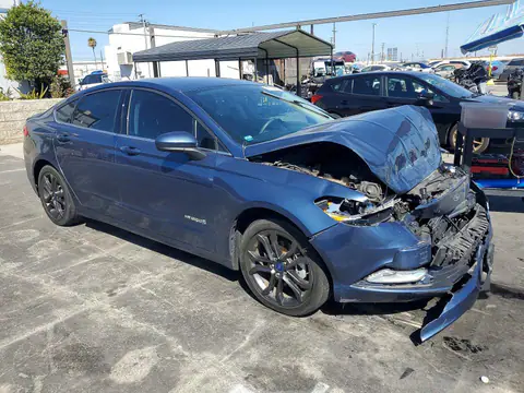 3FA6P0LU1JR207816 — 2018 Ford Fusion, zdjęcie 4 z Copart 23.10.2026, Przód