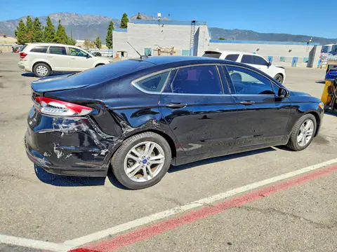 3FA6P0HD9JR158762 — 2018 Ford Fusion, photo 3 from Copart 22.10.2026, Rear end