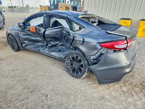 3FA6P0HD0LR233500 — 2020 Ford Fusion, фото 2 с аукциона Copart, БОКОВАЯ ЧАСТЬ